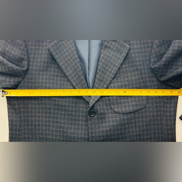Hugo Boss Germany cashmere wool blend three button blazer jacket blue checkered - Picture 7 of 9